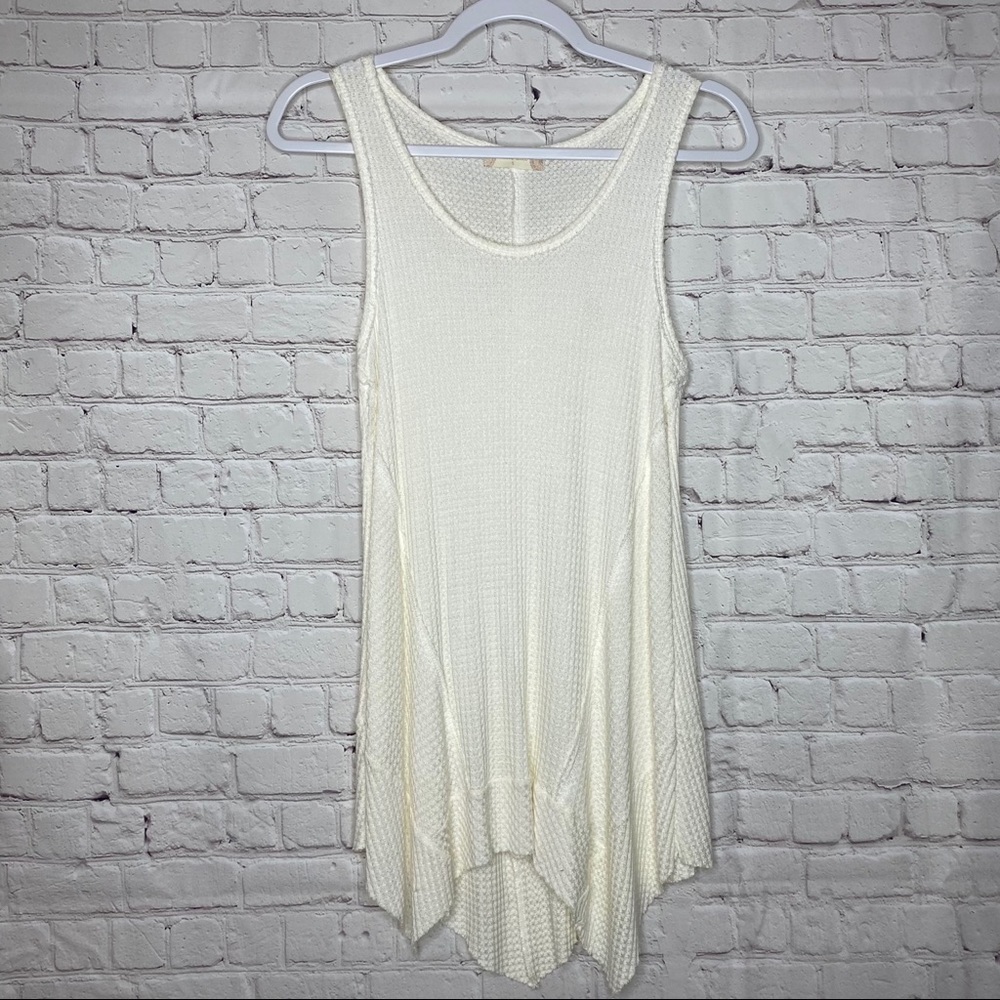 Cream Long Flowy Tank